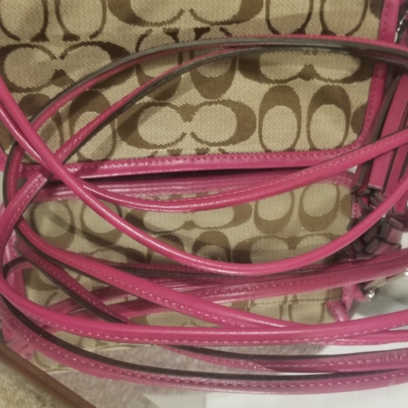 COACH Legacy Signature C Penny Crossbody - Picture 6 of 12